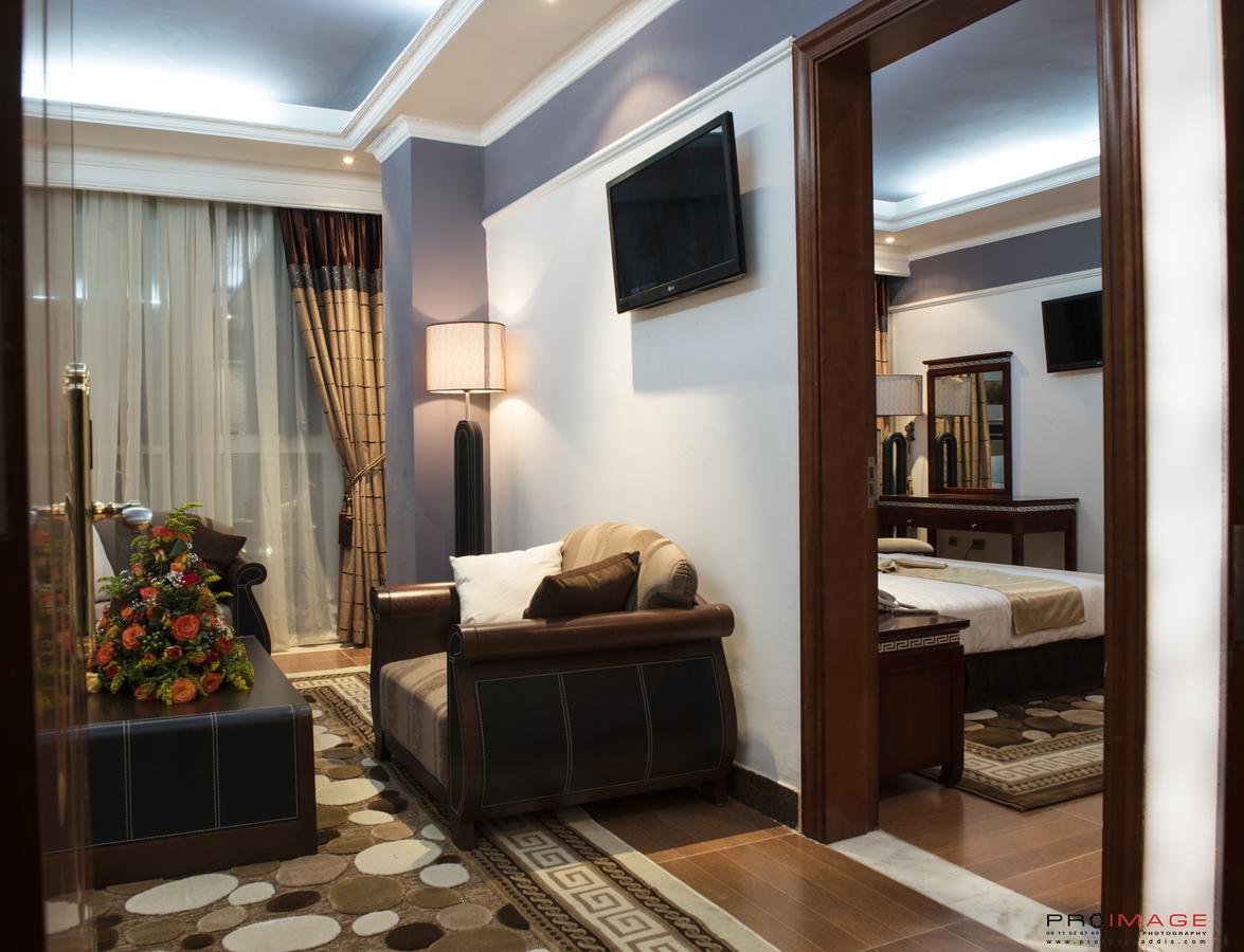 Cyan Hotel Адис Абеба Екстериор снимка